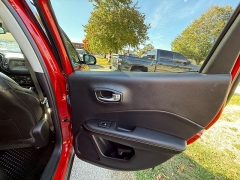 Used 2020  Jeep Compass 4d SUV 4WD Latitude at Capitol Car Credit near Rantoul, IL