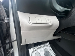 Used 2024  Hyundai Venue SEL IVT at Capitol Car Credit near Rantoul&comma; IL