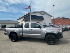 Used 2021 Toyota Tacoma 2WD SR Access Cab 6ft Bed I4 AT at Capitol Car Credit near Rantoul, IL