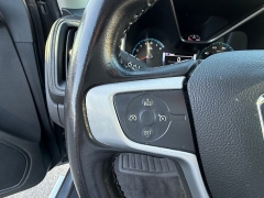 Used 2018  GMC Canyon 4WD Crew Cab SLT at Capitol Car Credit near Rantoul, IL