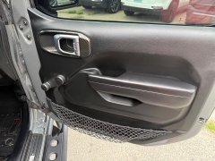 Used 2020  Jeep Wrangler Unlimited 4d SUV 4WD Sport at Capitol Car Credit near Rantoul&comma; IL