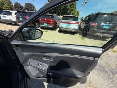 Used 2024  Nissan Sentra SV CVT at Capitol Car Credit near Rantoul, IL