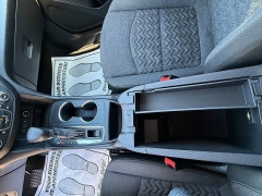 Used 2022  Chevrolet Equinox FWD 4dr LT w/1LT at Capitol Car Credit near Rantoul, IL