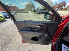 Used 2019  Chevrolet Equinox 4d SUV FWD LT w&sol;1LT at Capitol Car Credit near Rantoul&comma; IL