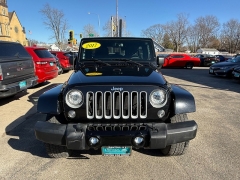 Used 2017  Jeep Wrangler Unlimited 4d Convertible Sahara at Capitol Car Credit near Rantoul&comma; IL