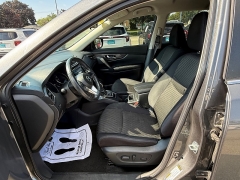 Used 2018  Nissan Rogue 4d SUV FWD SV at Capitol Car Credit near Rantoul&comma; IL
