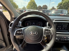 Used 2020 Kia Sorento 4d SUV FWD LX I4 at Capitol Car Credit near Rantoul, IL