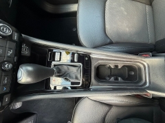 Used 2024  Jeep Compass Latitude 4x4 at Capitol Car Credit near Rantoul, IL