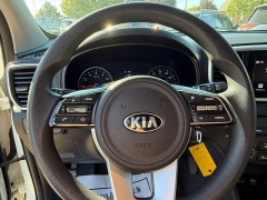 Used 2020  Kia Sportage 4d SUV AWD LX w&sol;Popular Pkg at Capitol Car Credit near Rantoul&comma; IL