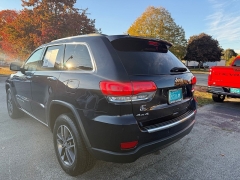 Used 2018  Jeep Grand Cherokee 4d SUV 4WD Limited V6 at Capitol Car Credit near Rantoul, IL