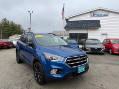 Used 2019  Ford Escape 4d SUV 4WD Titanium at Capitol Car Credit near Rantoul, IL