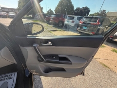 Used 2021  Kia Sportage S FWD at Capitol Car Credit near Rantoul&comma; IL