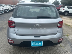 Used 2024  Hyundai Venue SEL IVT at Capitol Car Credit near Rantoul&comma; IL