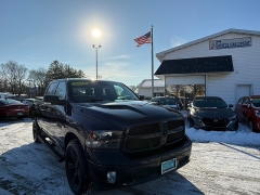 Used 2019  Ram 1500 Classic 4WD Crew Cab Big Horn at Capitol Car Credit near Rantoul&comma; IL