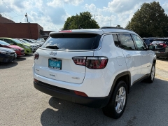 Used 2022  Jeep Compass Latitude 4x4 at Capitol Car Credit near Rantoul&comma; IL