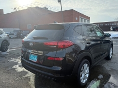 Used 2021  Hyundai Tucson SE FWD at Capitol Car Credit near Rantoul&comma; IL