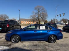 Used 2024  Kia Forte LXS IVT at Capitol Car Credit near Rantoul&comma; IL