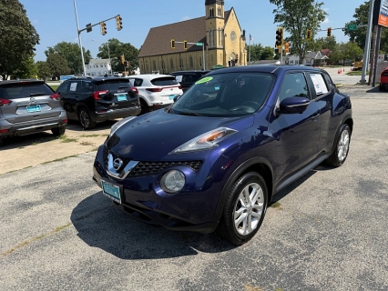 Used 2015 Nissan Juke 4d SUV AWD SL at Capitol Car Credit near Rantoul, IL