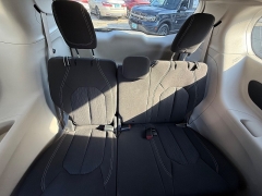 Used 2021  Chrysler Voyager L FWD at Capitol Car Credit near Rantoul, IL