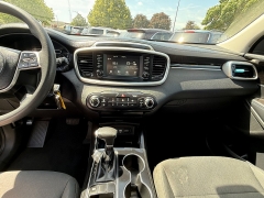 Used 2020 Kia Sorento 4d SUV FWD LX I4 at Capitol Car Credit near Rantoul, IL