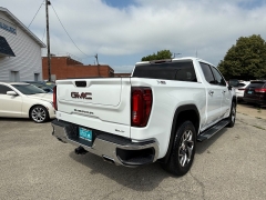 Used 2022 GMC Sierra 1500 4WD Crew Cab 147" SLT at Capitol Car Credit near Rantoul, IL