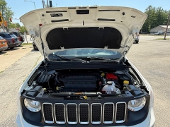 Used 2019 Jeep Renegade 4d SUV FWD Latitude at Capitol Car Credit near Rantoul, IL