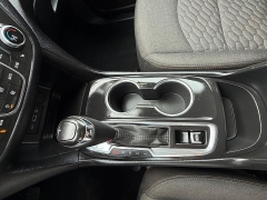 Used 2019  Chevrolet Equinox 4d SUV FWD LT w&sol;1LT at Capitol Car Credit near Rantoul&comma; IL