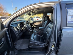 Used 2018  GMC Canyon 4WD Crew Cab SLT at Capitol Car Credit near Rantoul, IL