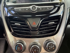 Used 2022  Chevrolet Spark 4dr HB CVT 1LT at Capitol Car Credit near Rantoul, IL