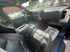 Used 2018  GMC Sierra 1500 4WD Crew Cab SLT at Capitol Car Credit near Rantoul&comma; IL
