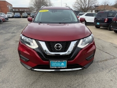 Used 2020  Nissan Rogue 4d SUV FWD SV at Capitol Car Credit near Rantoul&comma; IL
