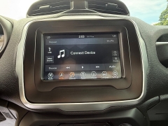 Used 2021 Jeep Renegade Jeepster 4x4 at Capitol Car Credit near Rantoul, IL