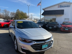 Used 2020  Chevrolet Malibu 4d Sedan LT at Capitol Car Credit near Rantoul&comma; IL
