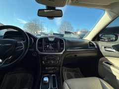 Used 2019  Chrysler 300 4d Sedan RWD Limited at Capitol Car Credit near Rantoul&comma; IL