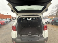 Used 2021  Jeep Renegade Limited 4x4 at Capitol Car Credit near Rantoul&comma; IL