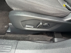 Used 2018  Ford Explorer 4d SUV 4WD XLT at Capitol Car Credit near Rantoul, IL