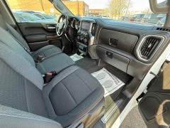 Used 2021  Chevrolet Silverado 1500 4WD Crew Cab 147" LT at Capitol Car Credit near Rantoul&comma; IL