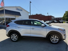 Used 2019  Hyundai Tucson 4d SUV AWD SE at Capitol Car Credit near Rantoul&comma; IL