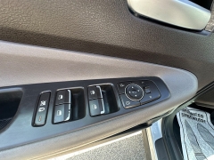 Used 2020  Hyundai Santa Fe 4d SUV AWD SEL 2&period;4L at Capitol Car Credit near Rantoul&comma; IL