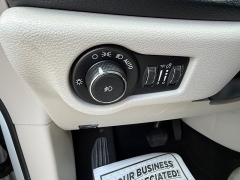 Used 2017  Chrysler Pacifica 4d Wagon Limited at Capitol Car Credit near Rantoul&comma; IL