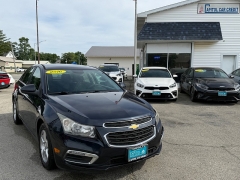 Used 2016  Chevrolet Cruze Limited 4d Sedan LT w&sol;1LT Auto at Capitol Car Credit near Rantoul&comma; IL