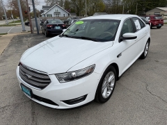 Used 2016 Ford Taurus 4d Sedan SEL V6 at Capitol Car Credit near Rantoul, IL