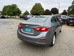 Used 2018  Chevrolet Cruze 4d Sedan LT Auto at Capitol Car Credit near Rantoul&comma; IL