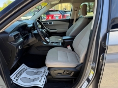 Used 2022  Ford Explorer XLT 4WD at Capitol Car Credit near Rantoul&comma; IL
