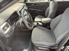 Used 2020 Kia Sorento 4d SUV FWD LX I4 at Capitol Car Credit near Rantoul, IL