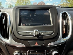 Used 2019  Chevrolet Equinox 4d SUV FWD LT w&sol;1LT at Capitol Car Credit near Rantoul&comma; IL