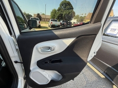 Used 2019 Jeep Renegade 4d SUV FWD Latitude at Capitol Car Credit near Rantoul, IL