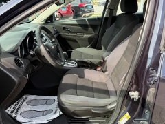 Used 2016  Chevrolet Cruze Limited 4d Sedan LT w&sol;1LT Auto at Capitol Car Credit near Rantoul&comma; IL