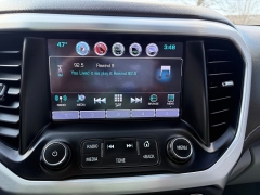 Used 2018 GMC Acadia 4d SUV AWD SLT-1 at Capitol Car Credit near Rantoul, IL