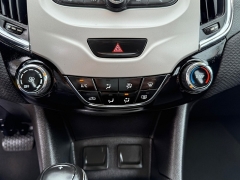 Used 2018 Chevrolet Cruze 4d Sedan LS Auto at Capitol Car Credit near Rantoul, IL